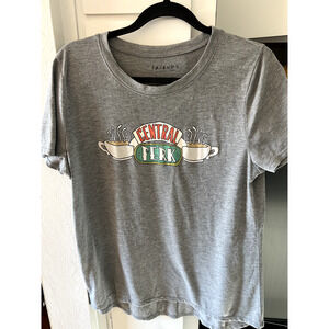 Friends Central Perk Shirt Womens XL Gray Short Sleeve Crew Neck Tee